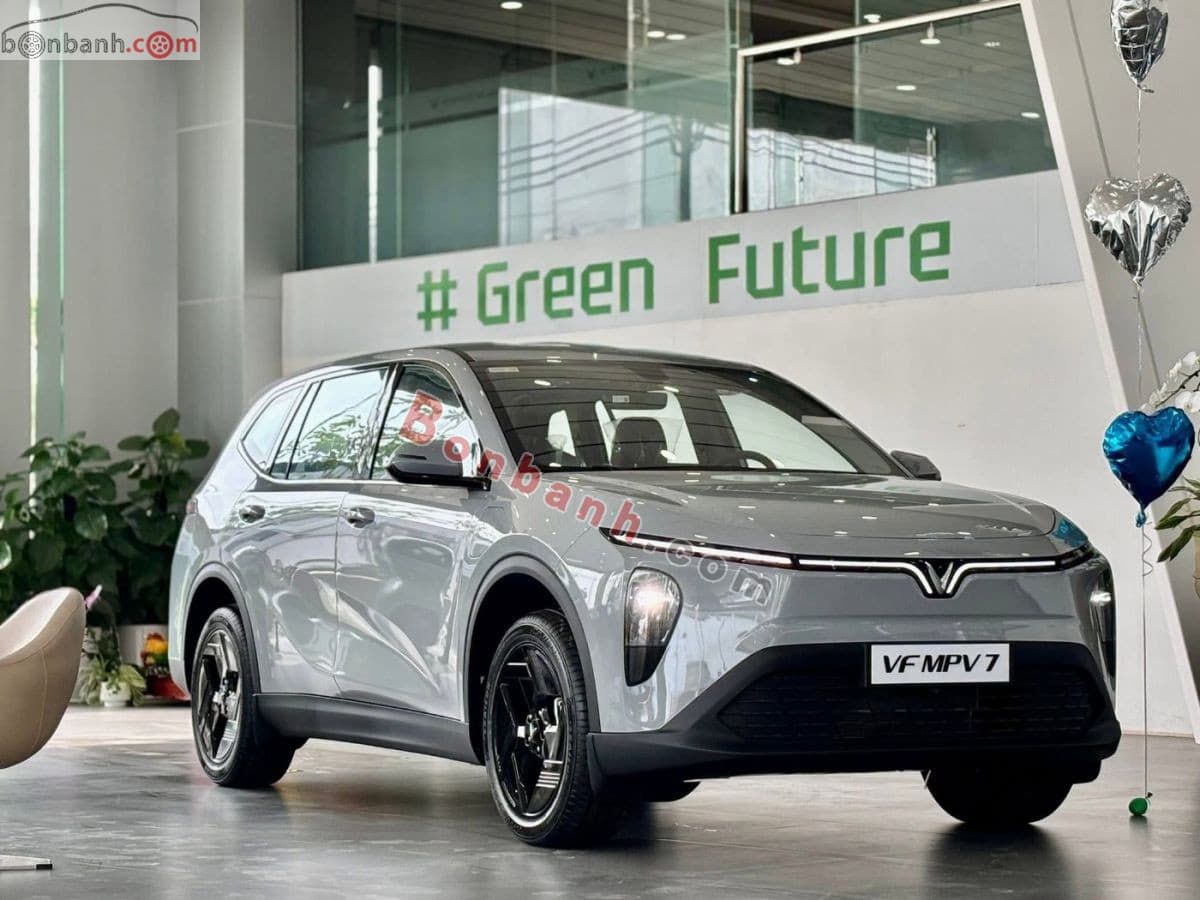 2026 VinFast VF MPV 7 AT