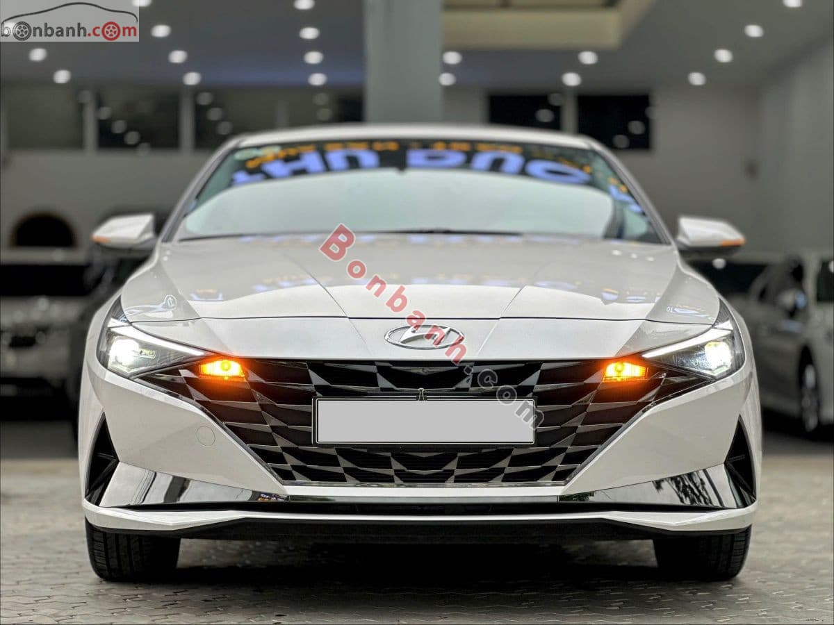 2024 Hyundai Elantra 1.6 AT Đặc biệt
