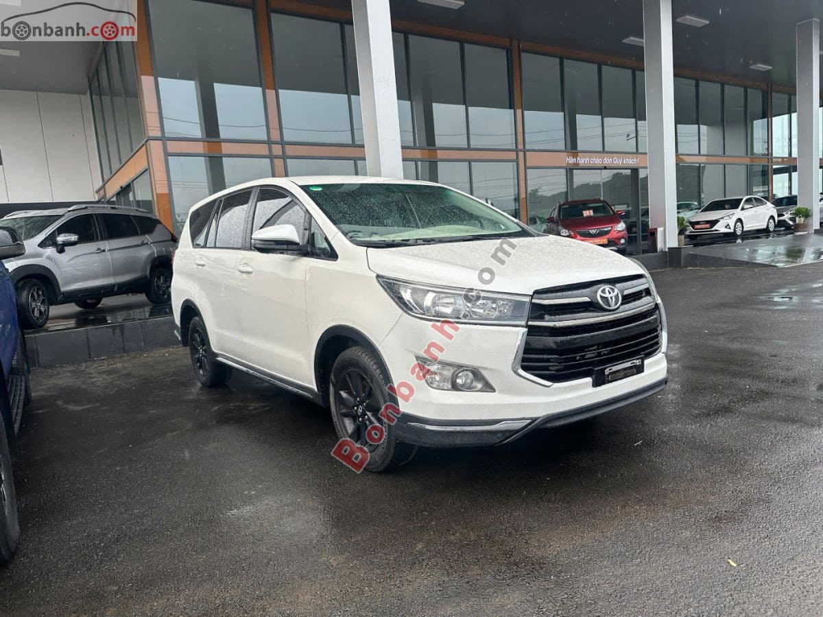 2020 Toyota Innova 2.0 Venturer