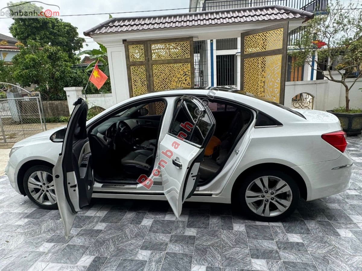 2016 Chevrolet Cruze LTZ 1.8 AT - ảnh nhỏ 9
