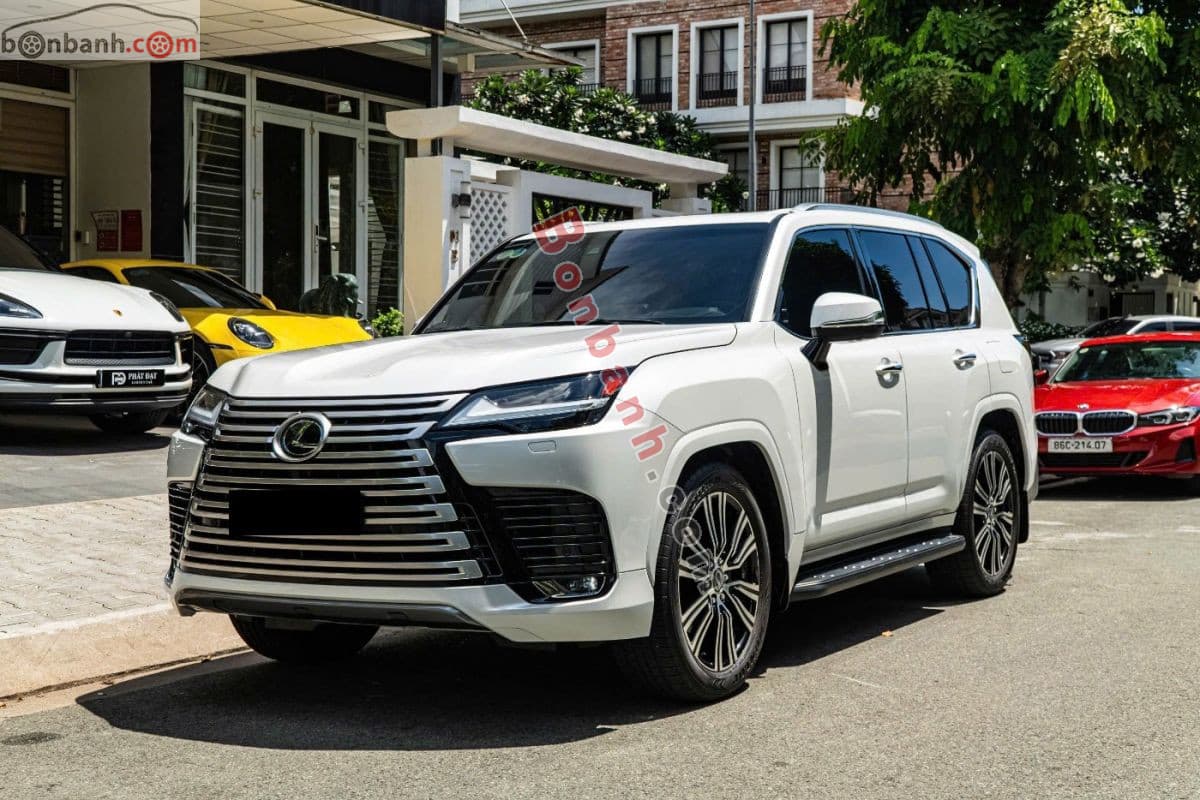 2024 Lexus LX 600 Urban