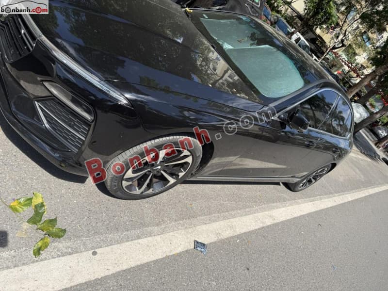 2022 VinFast Lux A 2.0 Nâng cao