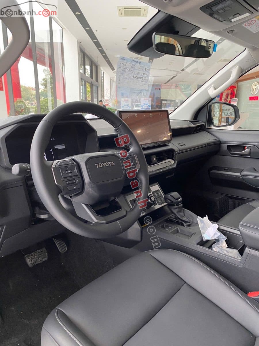 2026 Toyota Hilux Trailhunter 2.8L 4x4 AT - ảnh nhỏ 8