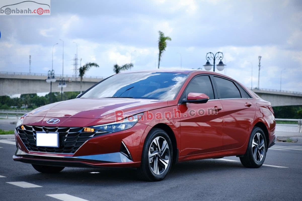 2024 Hyundai Elantra 1.6 AT Đặc biệt